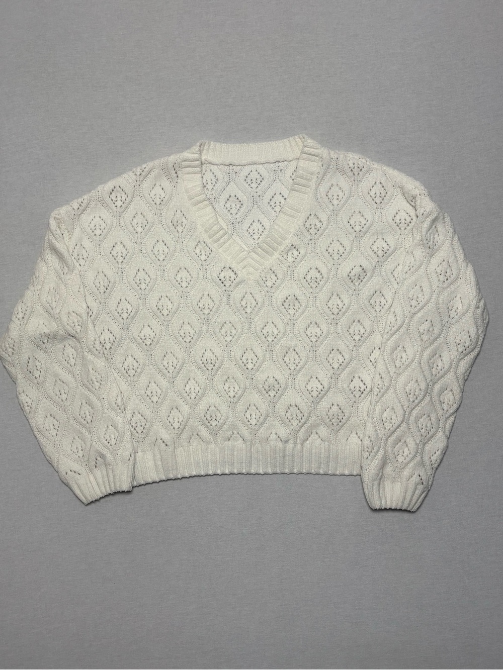 Women's Cream V-Neck Patterned Knit Sweater